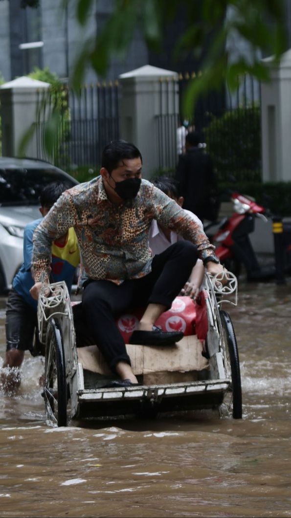 Lima Ruas Jalan di Jakarta Banjir Pagi Ini