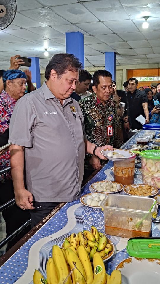 Bank Dunia Kritik Makan Siang Gratis, Menteri Airlangga: Mereka Belum Tahu Programnya