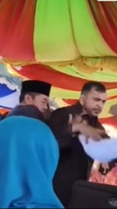 VIDEO: Viral! Bupati dan Wabup Rokan Hilir Nyaris Adu Jotos, ini Kronologinya