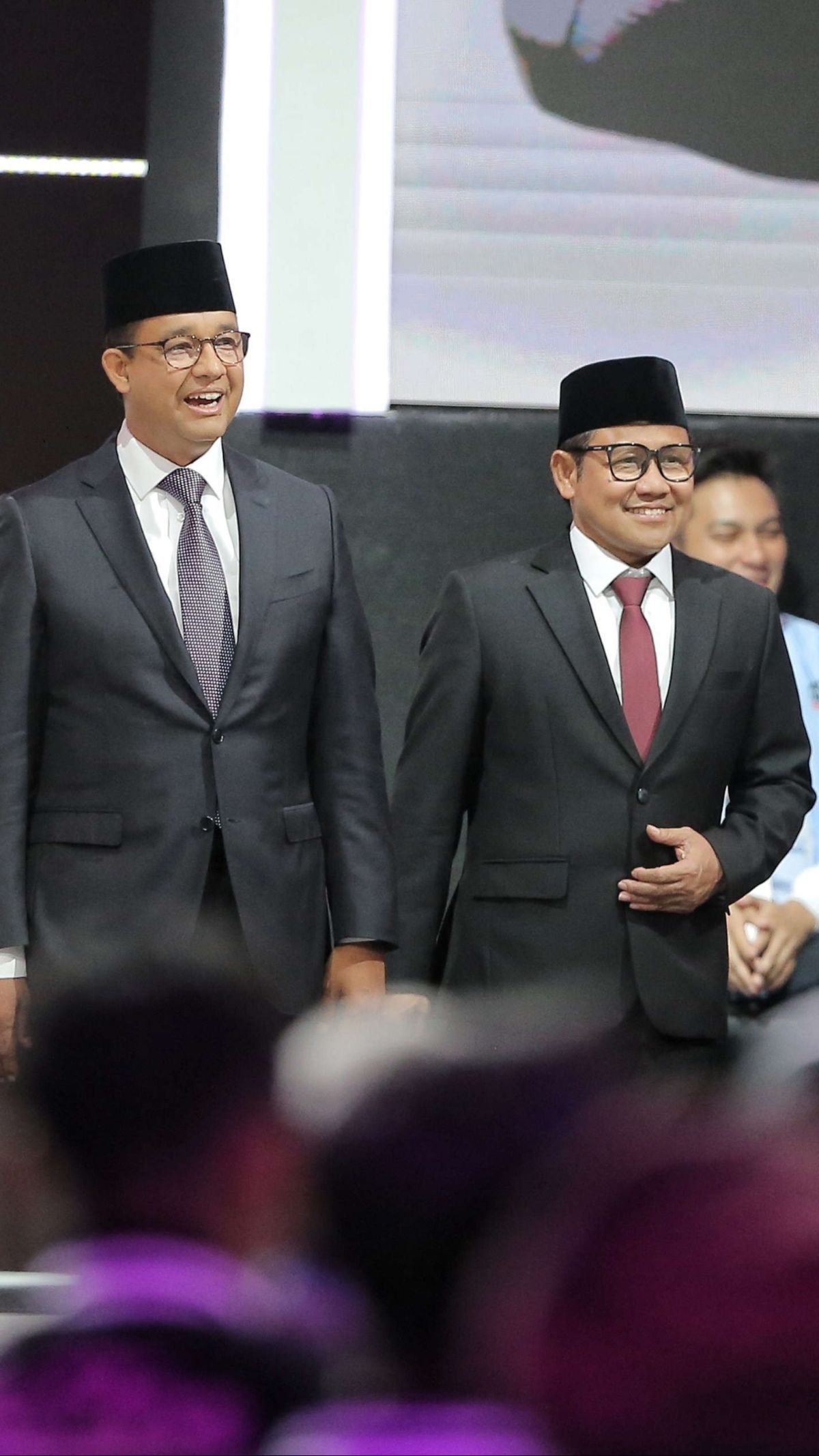 Senyum Anies Baswedan buat Prabowo Subianto: Siap Bapak