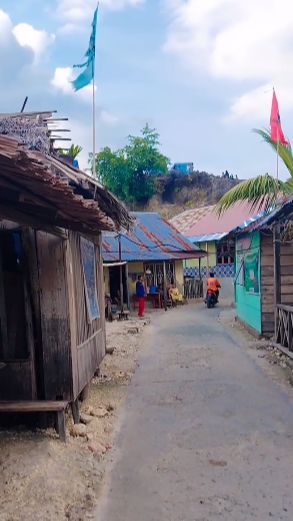 Rumah Sederhana Ini Punya Fasilitas Menakjubkan, Buka Pintu Langsung Laut Cantik 'Orang Kaya Mah Lewat'