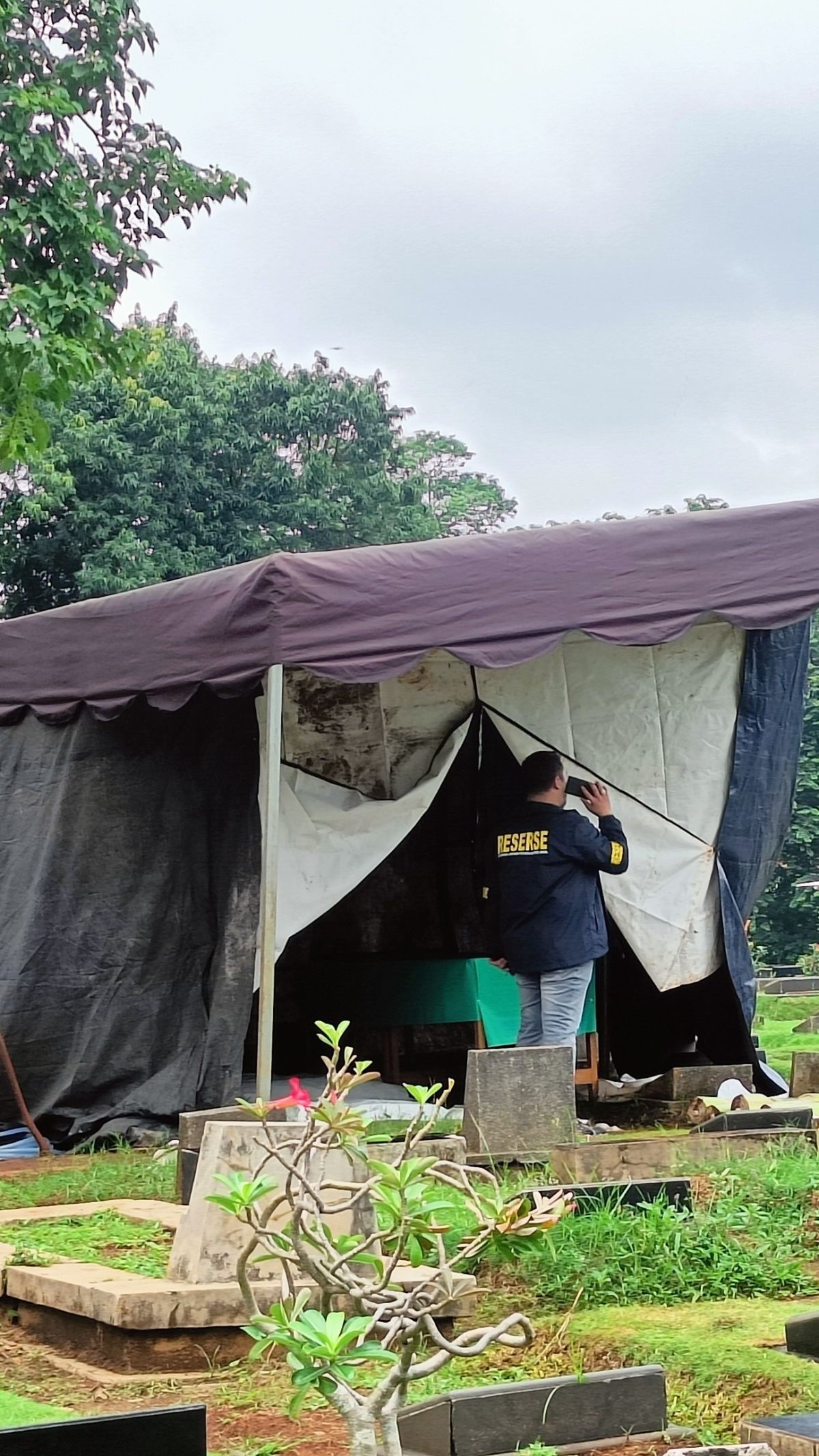 Polisi Ekshumasi Makam Anak Tamara Tyasmara, Selidiki Penyebab Kematian Dante