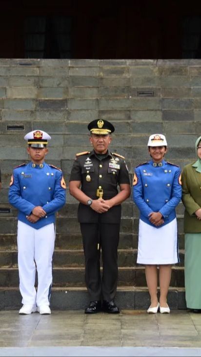 Dua Sosok Taruna Naik Pangkat di Akmil dari Pratar jadi Kopral, Hebatnya Raih Gelar Terbaik