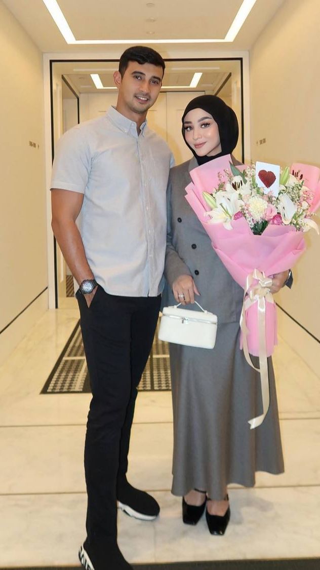 Intip Foto-foto Ali Syakieb dan Margin Wieheerm di Momen Anniversary Pernikahan ke-3, Siapkan Kejutan Hingga Dinner Romantis