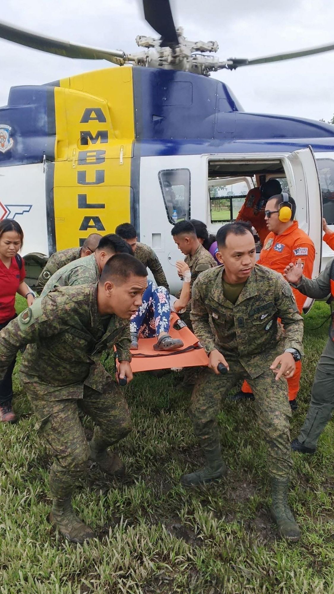 FOTO: Guyuran Hujan Lebat Ciptakan Bencana Longsor Parah di Pegunungan Filipina, Lima Orang Tewas dan Puluhan Luka-Luka