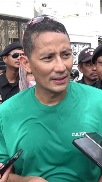 Ramai-Ramai Guru Besar dan Sivitas Akademika Kritik Pemerintah, Sandiaga: Masukan Positif, Sikapi dengan Bijak