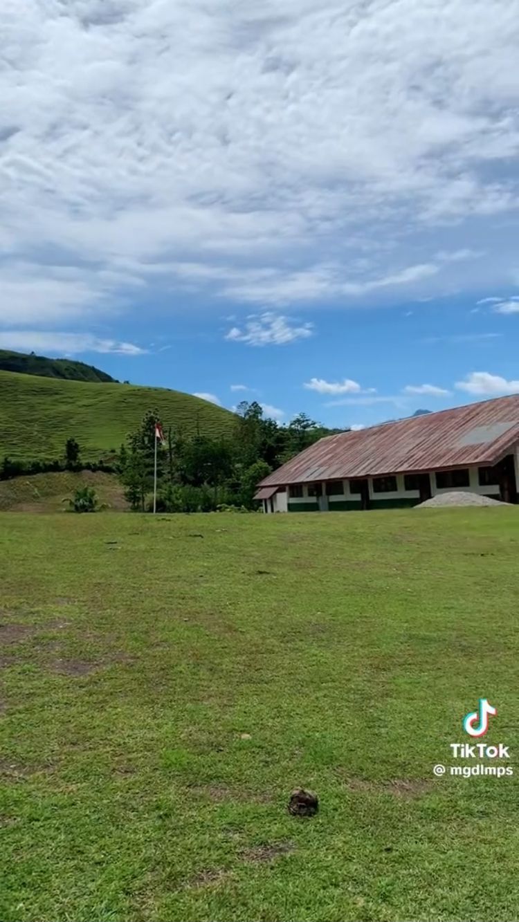 Viral Potret Sekolah Dasar dengan Pemandangan Indah di Tana Toraja, Bikin Betah