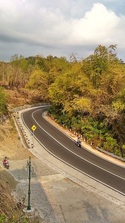 Sering Terjadi Kecelakaan hingga Timbul Banyak Korban, Ini 6 Fakta Bukit Bego yang Jadi Jalur Penting Wisata Yogyakarta