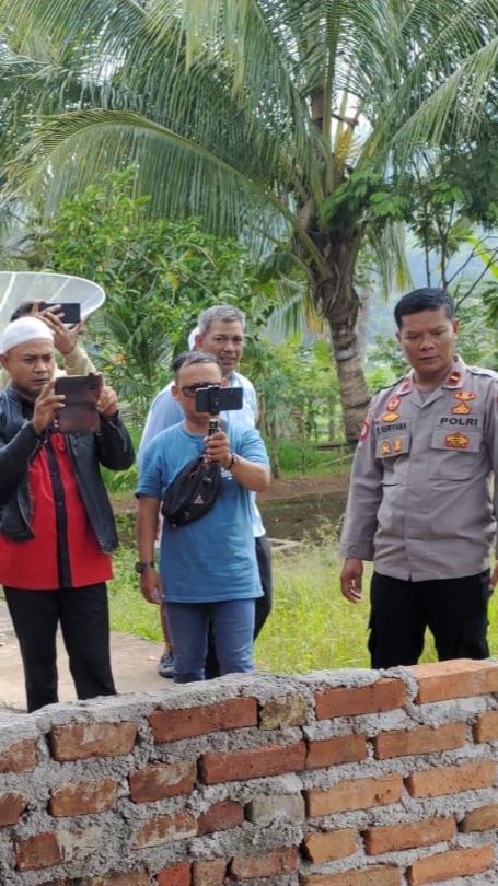 Sempat Tutup Akses Jalan karena Kecewa Hasil Pemilu, Caleg Gerindra Minta Maaf & Bongkar Tembok