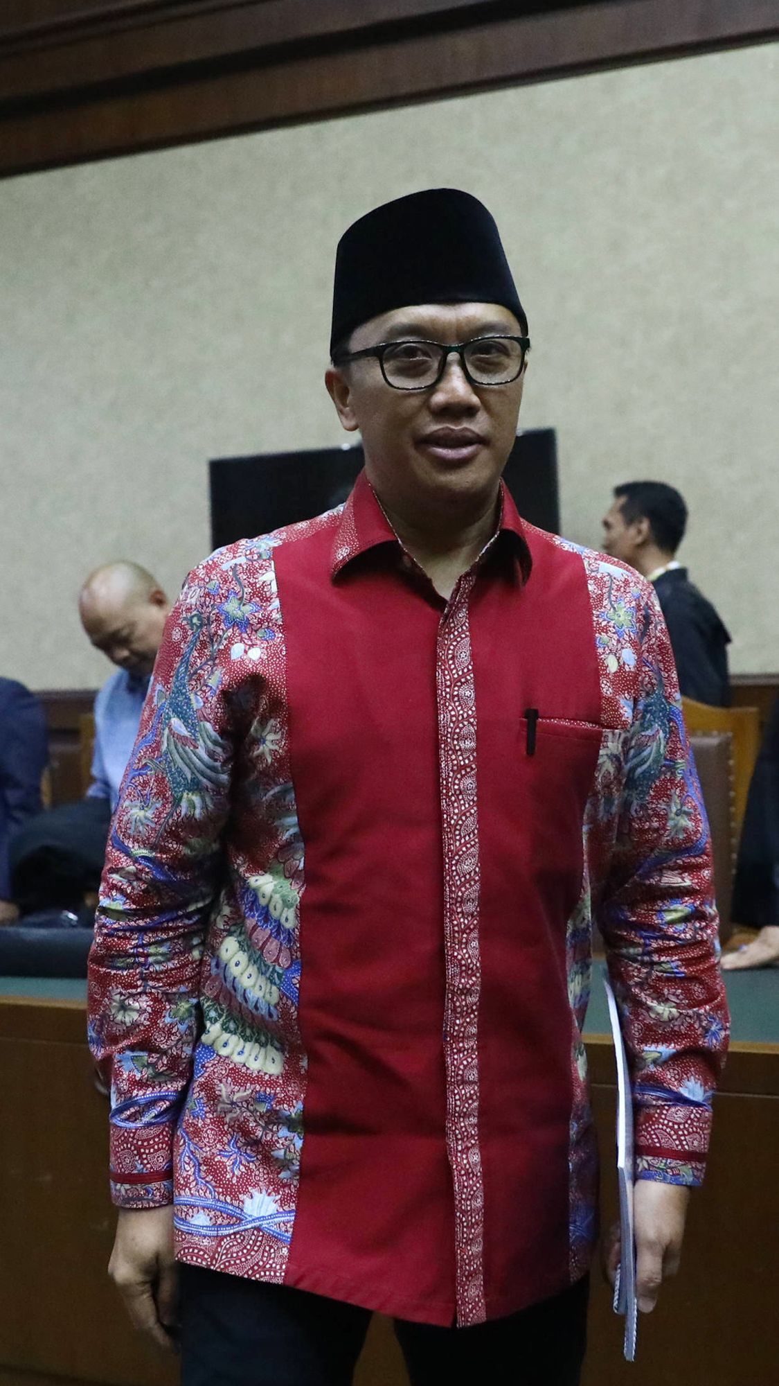 Mantan Menpora Imam Nahrawi Bebas Bersyarat dari Lapas Sukamiskin