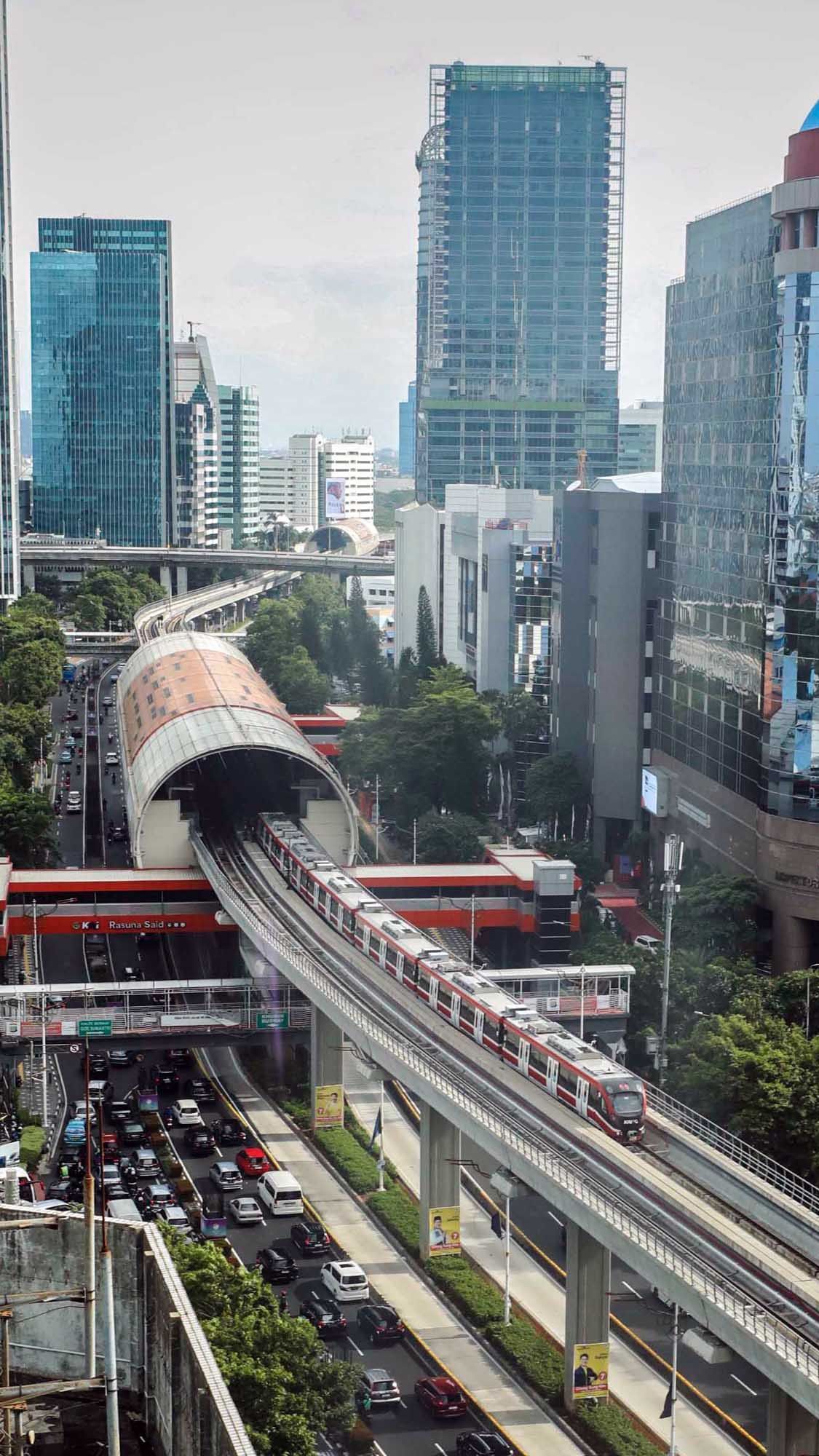 Simak Aturan Lengkap Buka Puasa saat Naik LRT Sumsel Berikut Ini