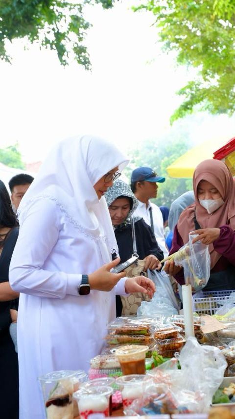 Geliatkan Pasar Takjil Ramadan, Banyuwangi Gelar Festival Ngrandu Buko