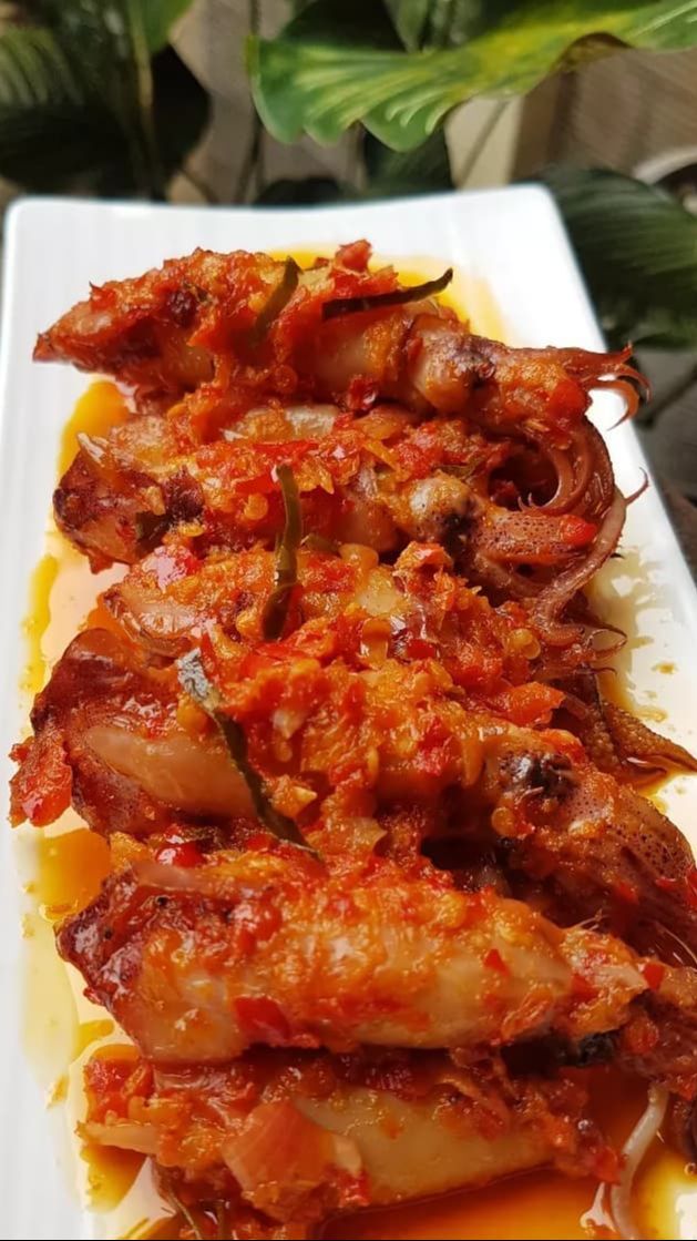 Trik Masak Cumi Balado Agar Tahan Lama dan Wangi Tanpa Perasan Air Jeruk Nipis