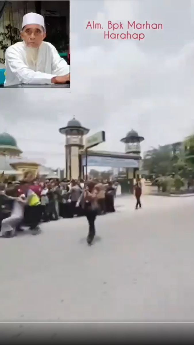 VIDEO: Viral Pria Meninggal Mau Salat di Masjid Ada Jokowi, Hoaks Dihalangi Paspampres