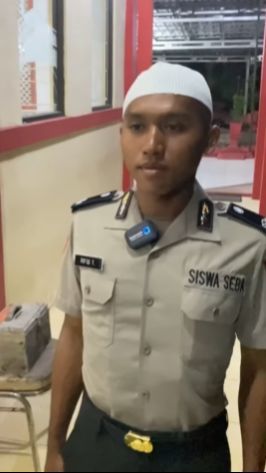 Momen Siswa Seba Polri Laporan Pakai Bahasa Arab ke Komandan, Aksinya Bikin Kagum