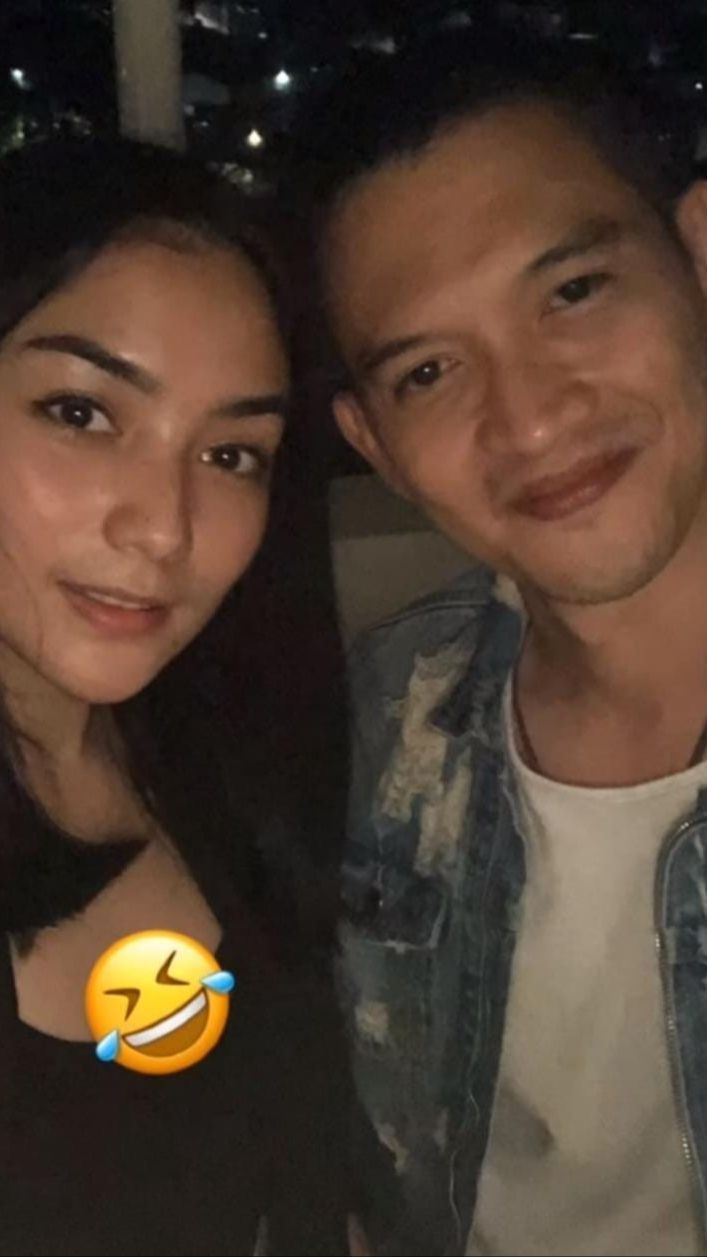 Sederet Potret Pasangan Artis Ikuti 'When Yall Started Dating', Ada Nia Ramadhani Hingga Citra Kirana