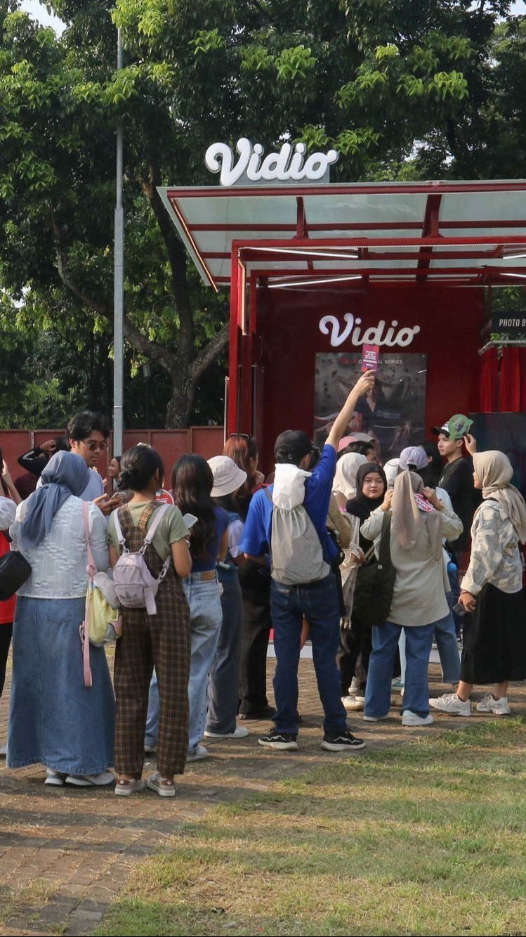 FOTO: Antusiasme Pengunjung di Hari Kedua KapanLagi Buka Bareng BRI Festival 2024, Sederet Booth Menarik Dipenuhi Antrean