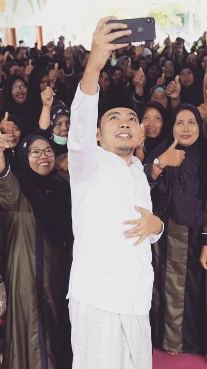 Mengenal Gus Fawait Jember, Politisi Muda yang Gemar Ajak Emak-Emak Selawatan