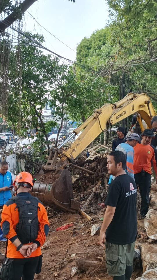 Heru Budi Klaim Penyebab Hek Kramat Jati Banjir Bukan Proyek Tanggul Jebol, Tapi Ada Turap