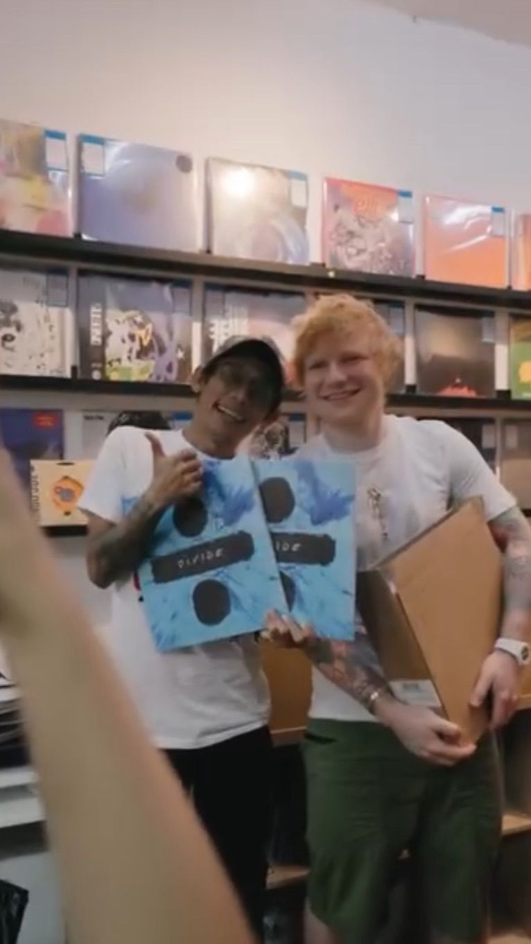 Melokal, Ini Sederet Aksi Unik Ed Sheeran Selama di Indonesia