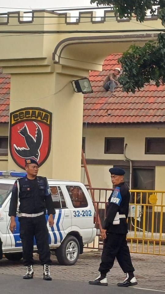 Gudang Gegana Polda Jatim yang Meledak Disterilisasi, 10 Polisi Terluka Dipulangkan