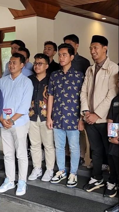 Blak blakan Rocky Gerung Obrolan Dengan Prabowo: Gibran itu Cawapres Dipilihkan