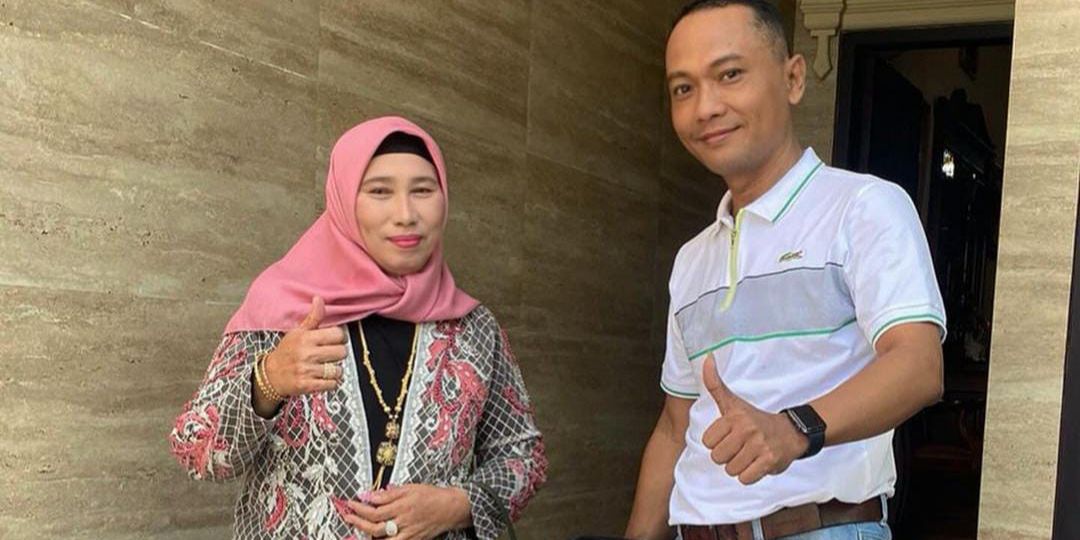 Penampilan Ibu Inul Daratista saat Kondangan Curi Perhatian, Gelangnya dari Titiek Puspa dan Istri Pensiunan Jenderal TNI