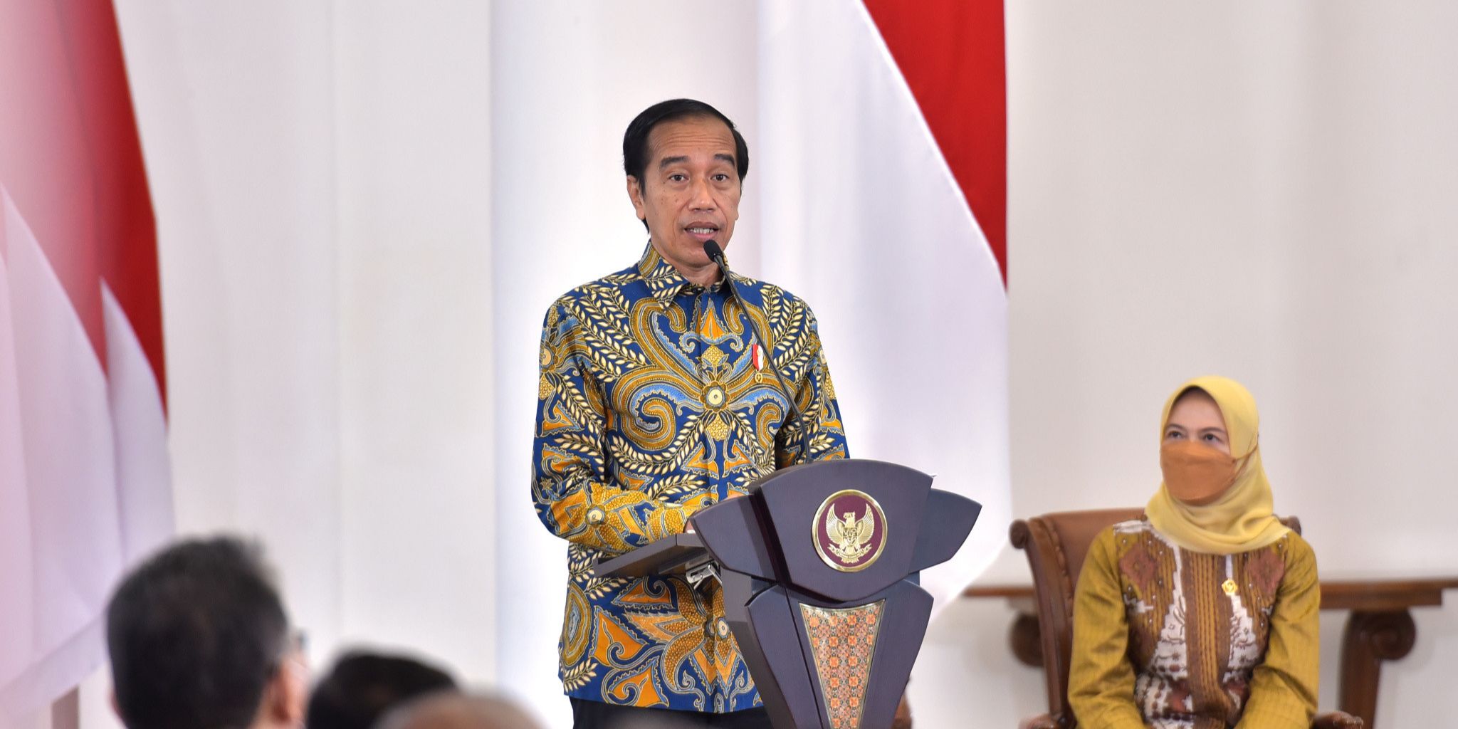 VIDEO: Kata-Kata Pertama Jokowi Buka Rapat Perdana di IKN 