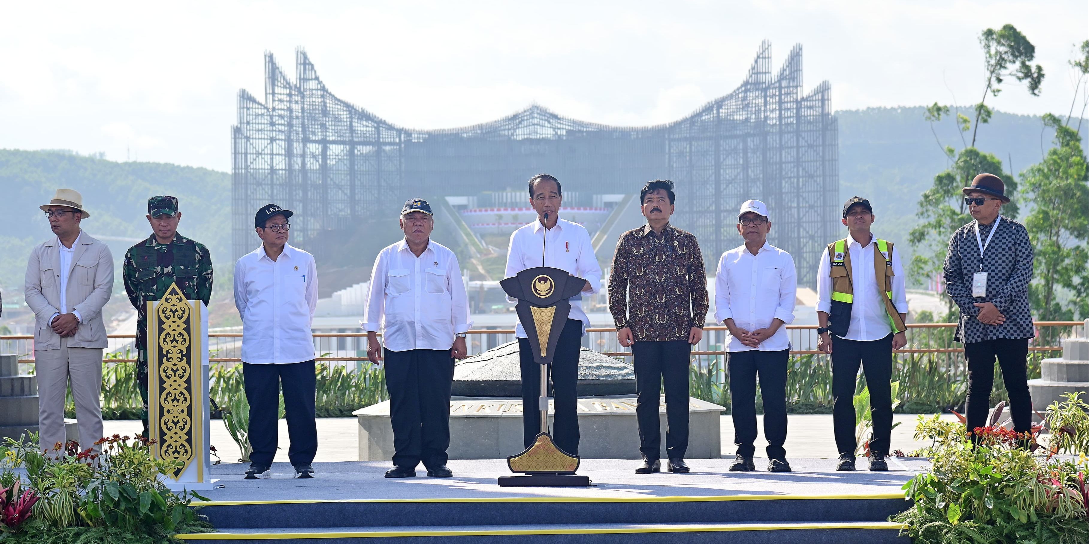 Presiden Jokowi Beri Arahan ke 517 Kepala Daerah di IKN, Dua Gubernur Ini Absen