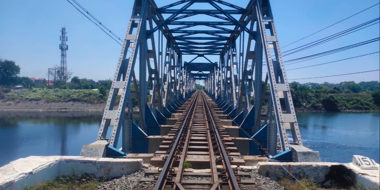 KAI Cek Jalur Kereta Usai Gempa Magnitudo 4,9 Guncang Malang, Begini Hasilnya