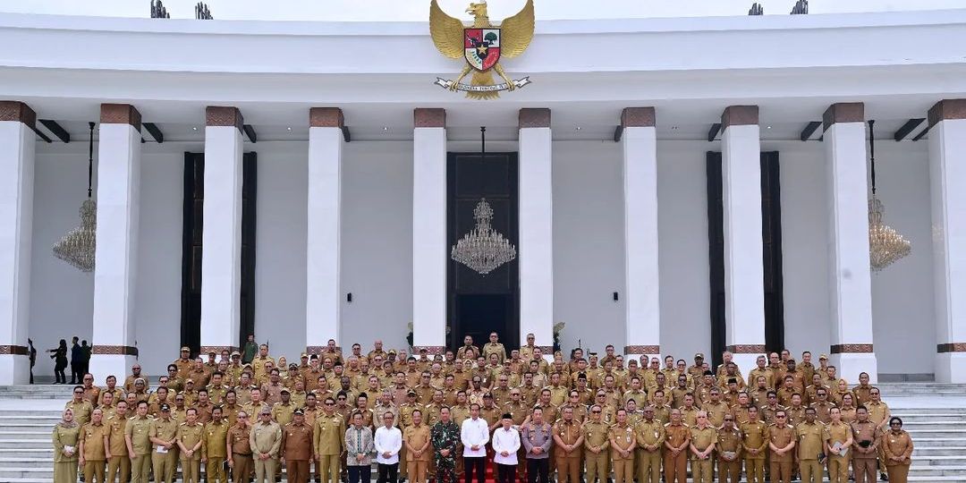 VIDEO: Presiden Jokowi Blak-blakan Depan Kepala Daerah di IKN, Singgung Cium Bau-Bau Penjajah