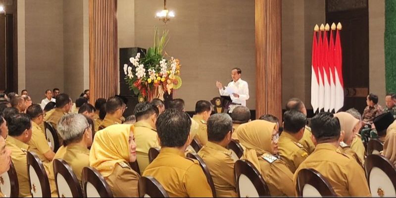 Realisasi Penyerapan Anggaran Baru 31 Persen, Jokowi Perintahkan Kepala Daerah Segera Belanjakan APBD