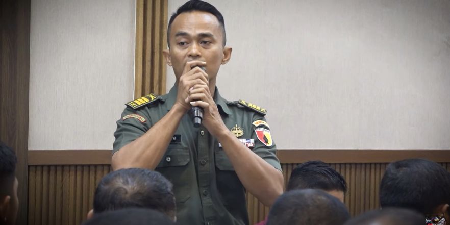 Depan Para Perwira, Kapten TNI Beri Pesan Penting Agar Tak Terjerumus Judi Online