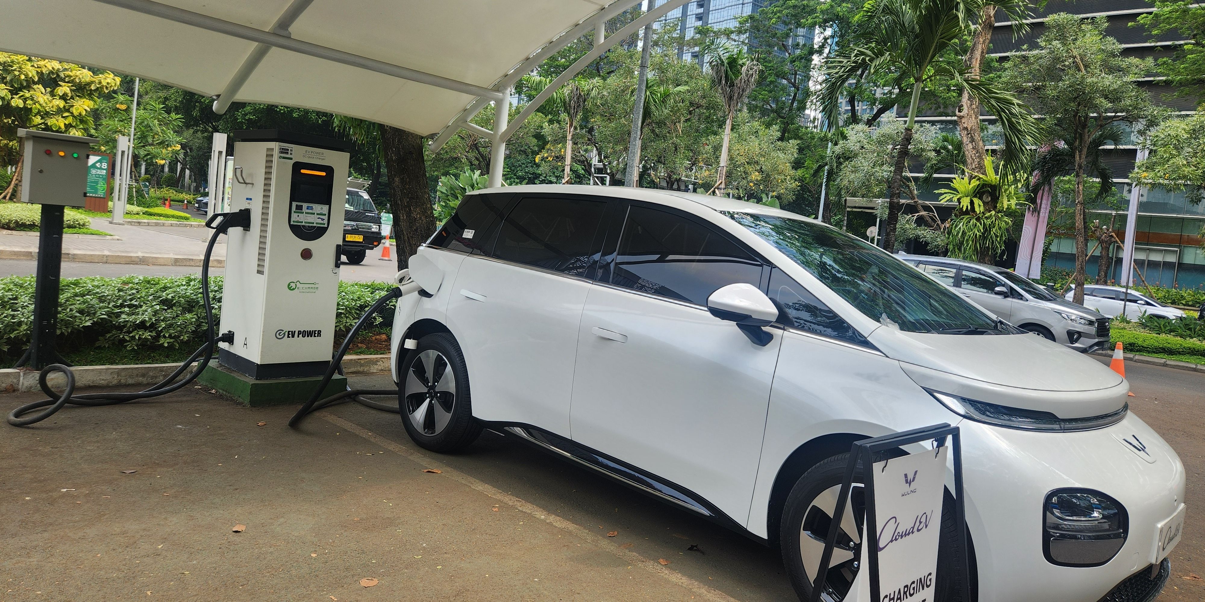 DC Charging Andalan Wuling, Bisa Cas Lebih Cepat Hanya Hitungan Menit