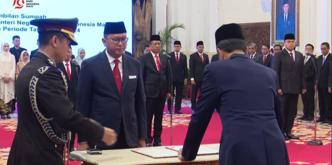 Bahlil Titip Pesan Begini kepada Rosan Usai Dilantik Jadi Menteri Investasi