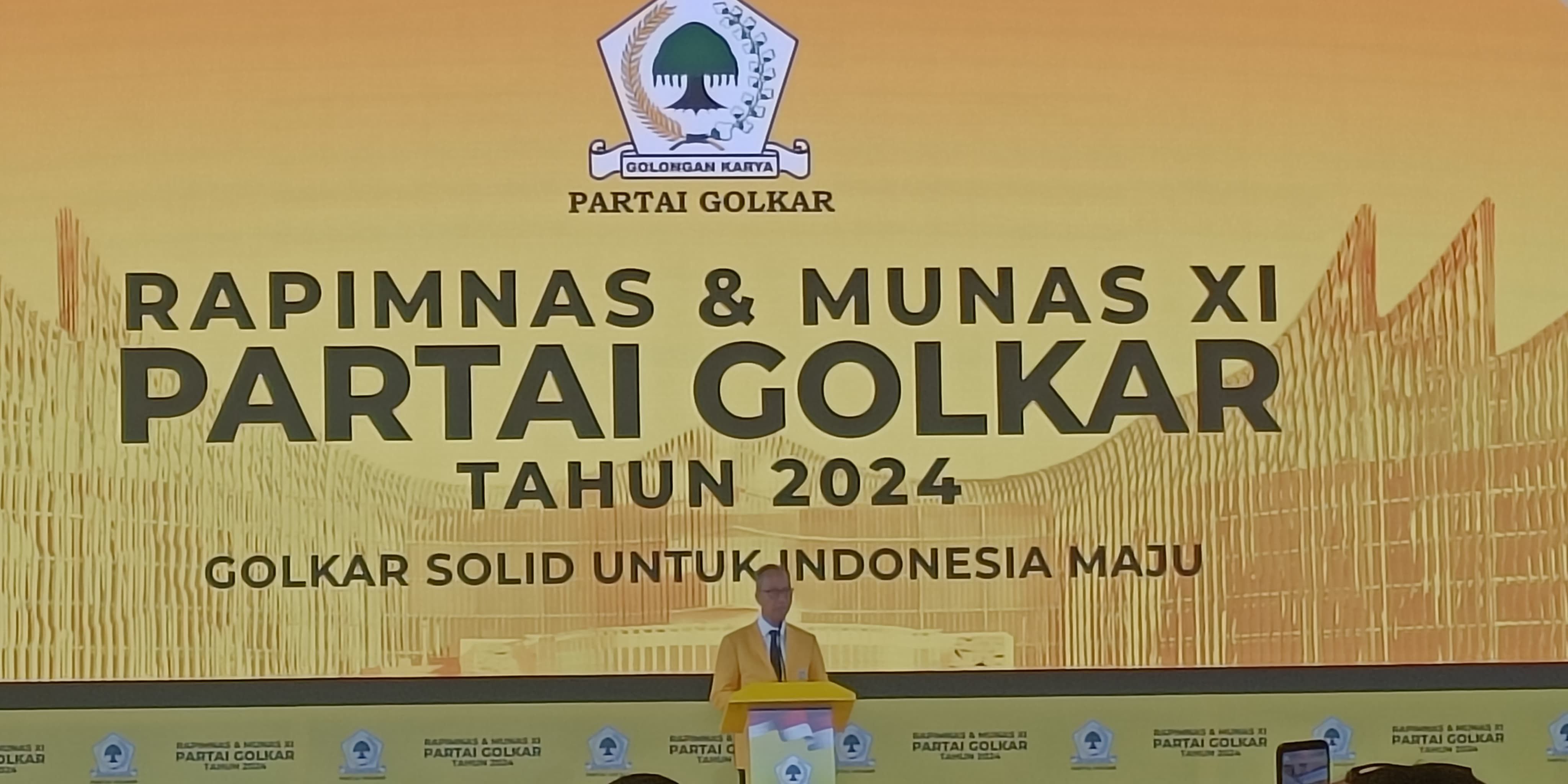 Buka Rapimnas, Agus Gumiwang Puji Prestasi Airlangga saat Pimpin Golkar