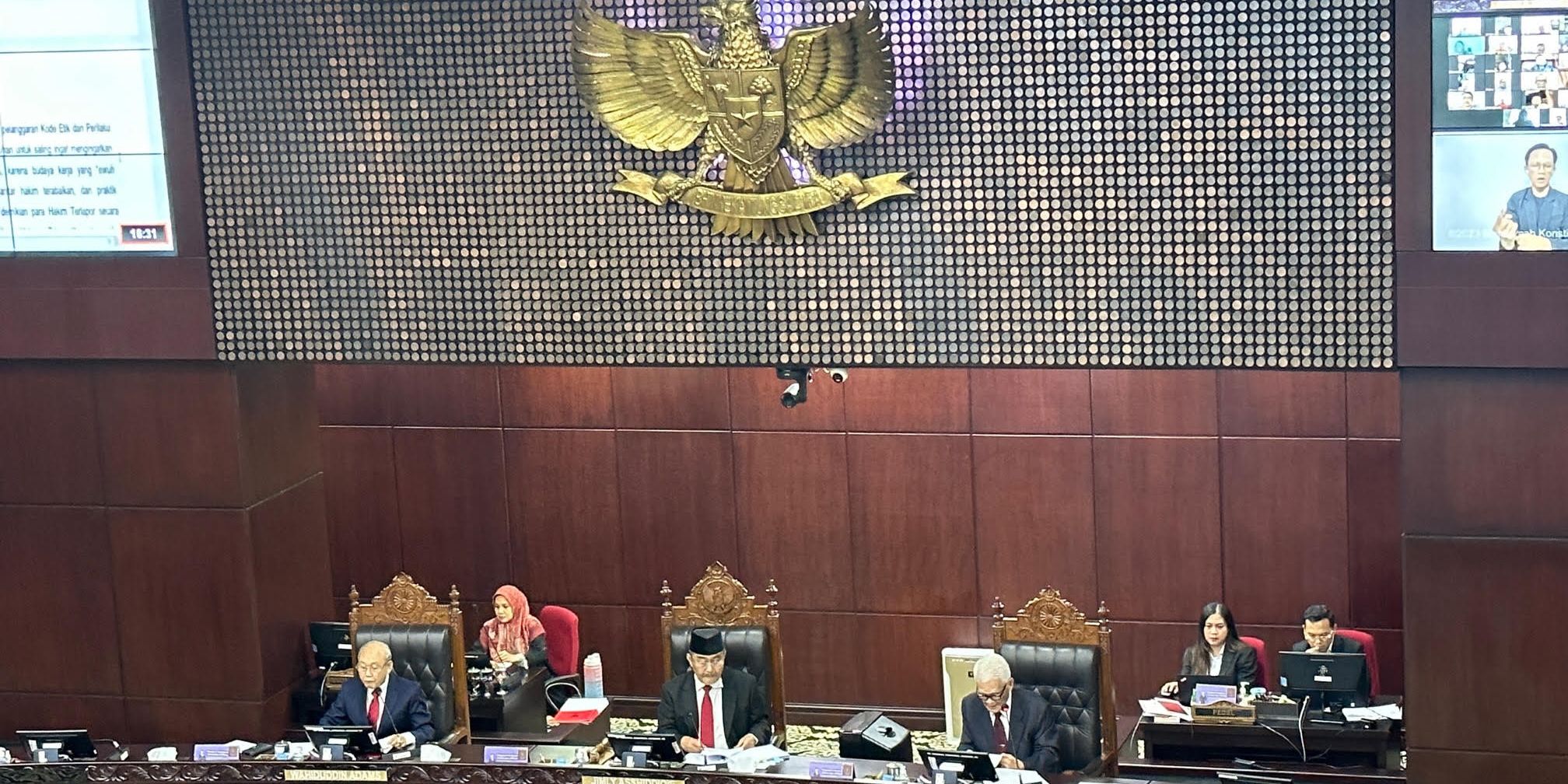 MK: Kampanye Pilkada Boleh di Kampus Asal Dapat Izin dan Tak Bawa Atribut