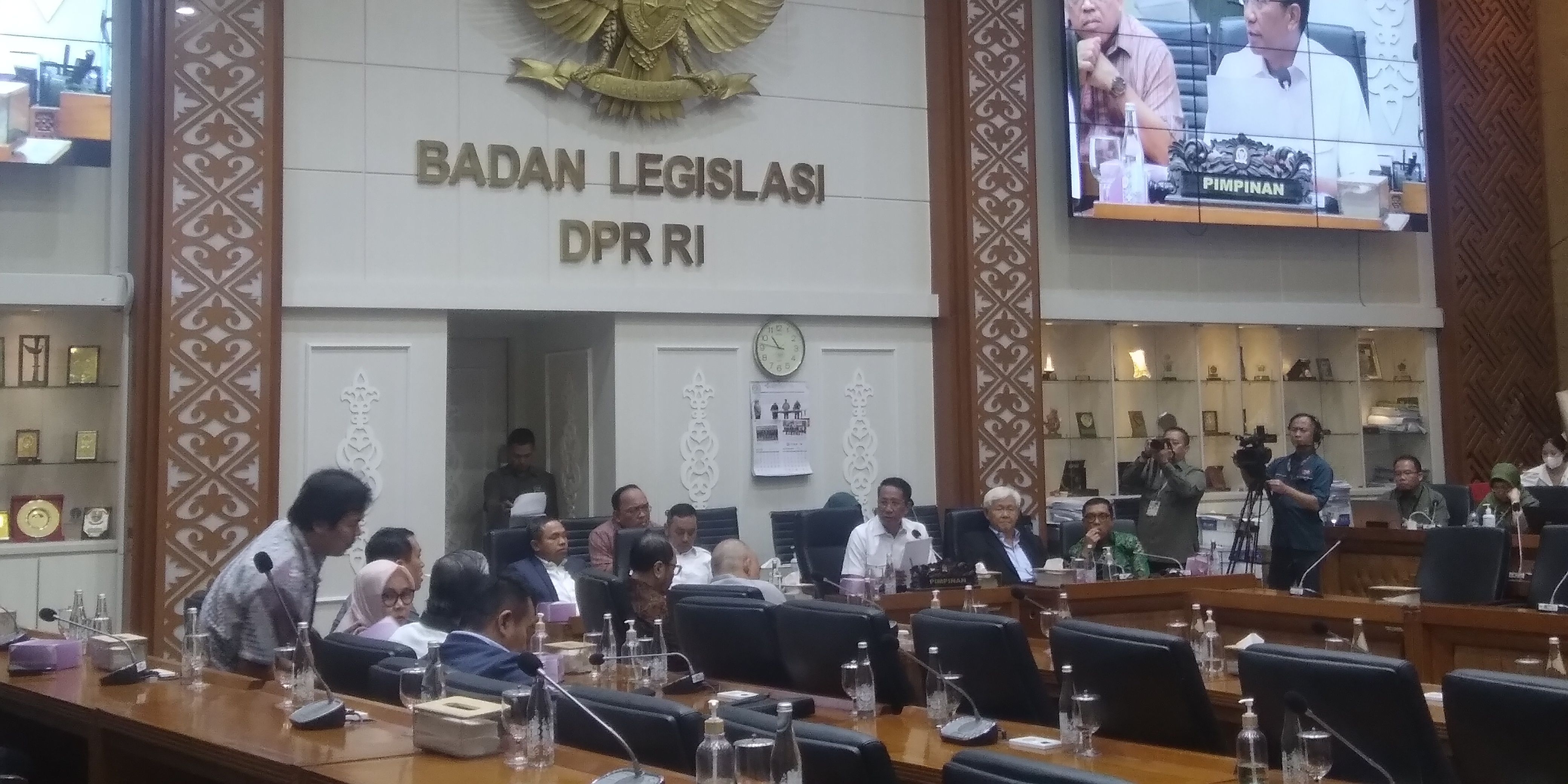 Usai Dilantik, Menkum HAM Langsung Rapat Bareng Baleg DPR Bahas RUU Pilkada Tancap Gas Bentuk Panja