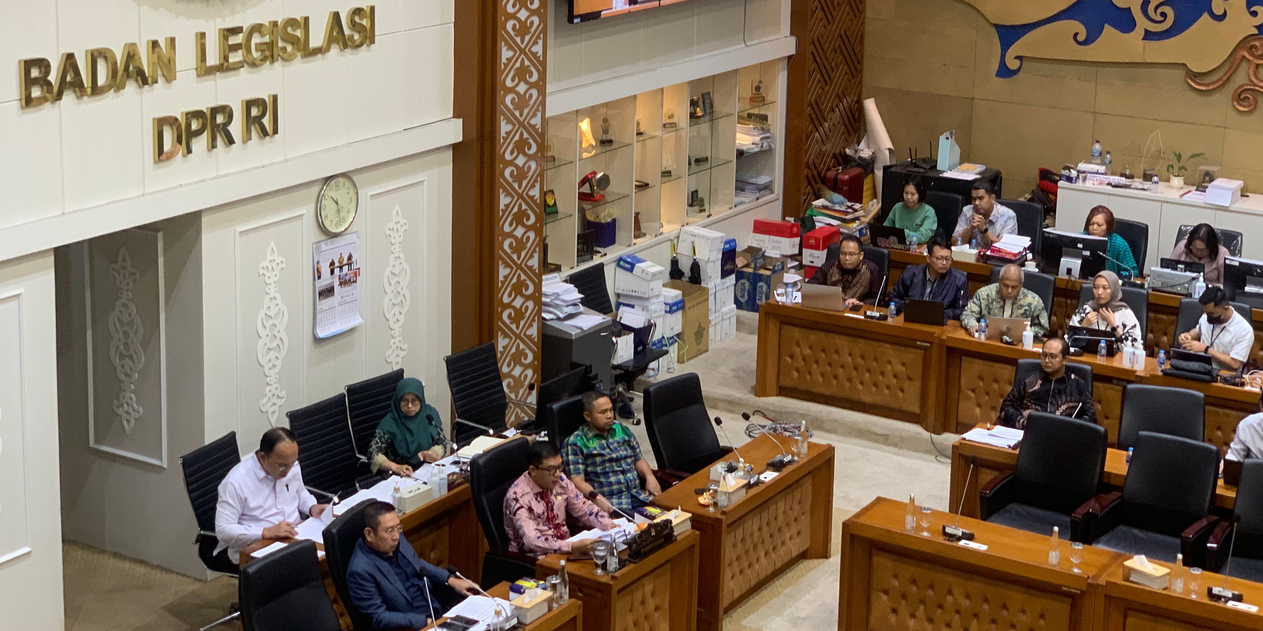 Baleg DPR: Tidak Ada Rapat Dadakan, RUU Pilkada Dimulai November 2023