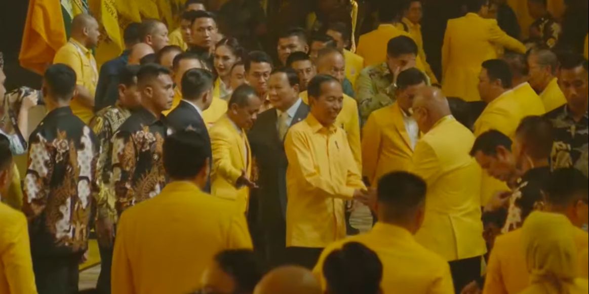 Jokowi Blak-blakan, Ternyata Ini Alasannya Pakai Baju Kuning di Munas Golkar