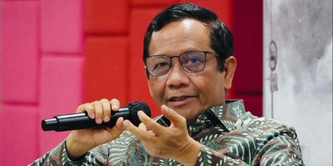 Tajam Menusuk Mahfud Bicara Jaga Kekuasaan, Ingatkan Ngeri Menunggangi Singa Turun Diterkam