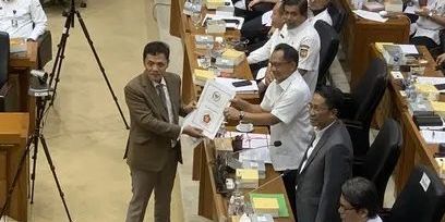 Pengesahan Revisi UU Pilkada Ditunda, Pemerintah akan Koordinasi dengan DPR