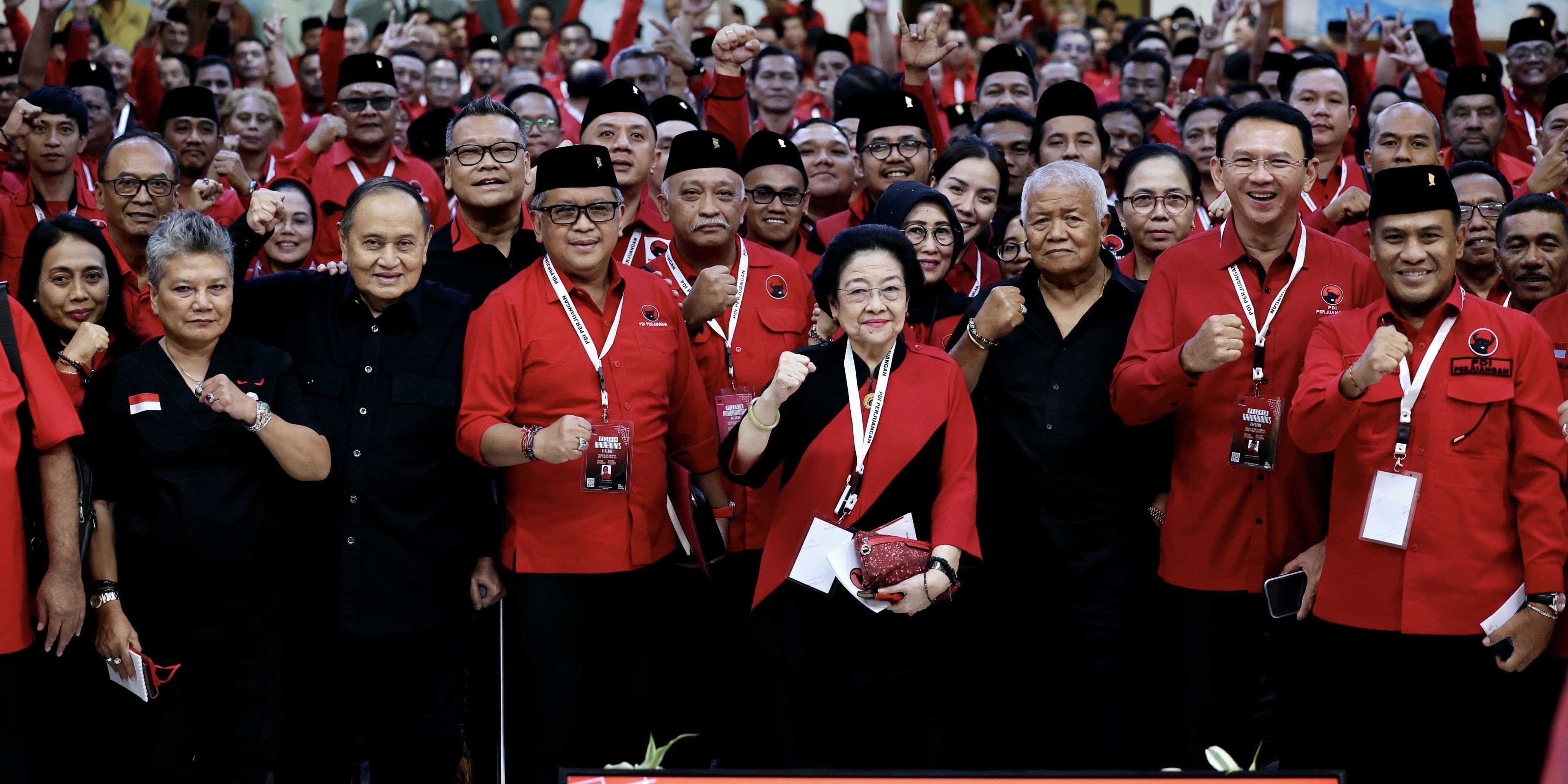 VIDEO: Gregetan Megawati Membara Bakar Semangat Kader PDIP 