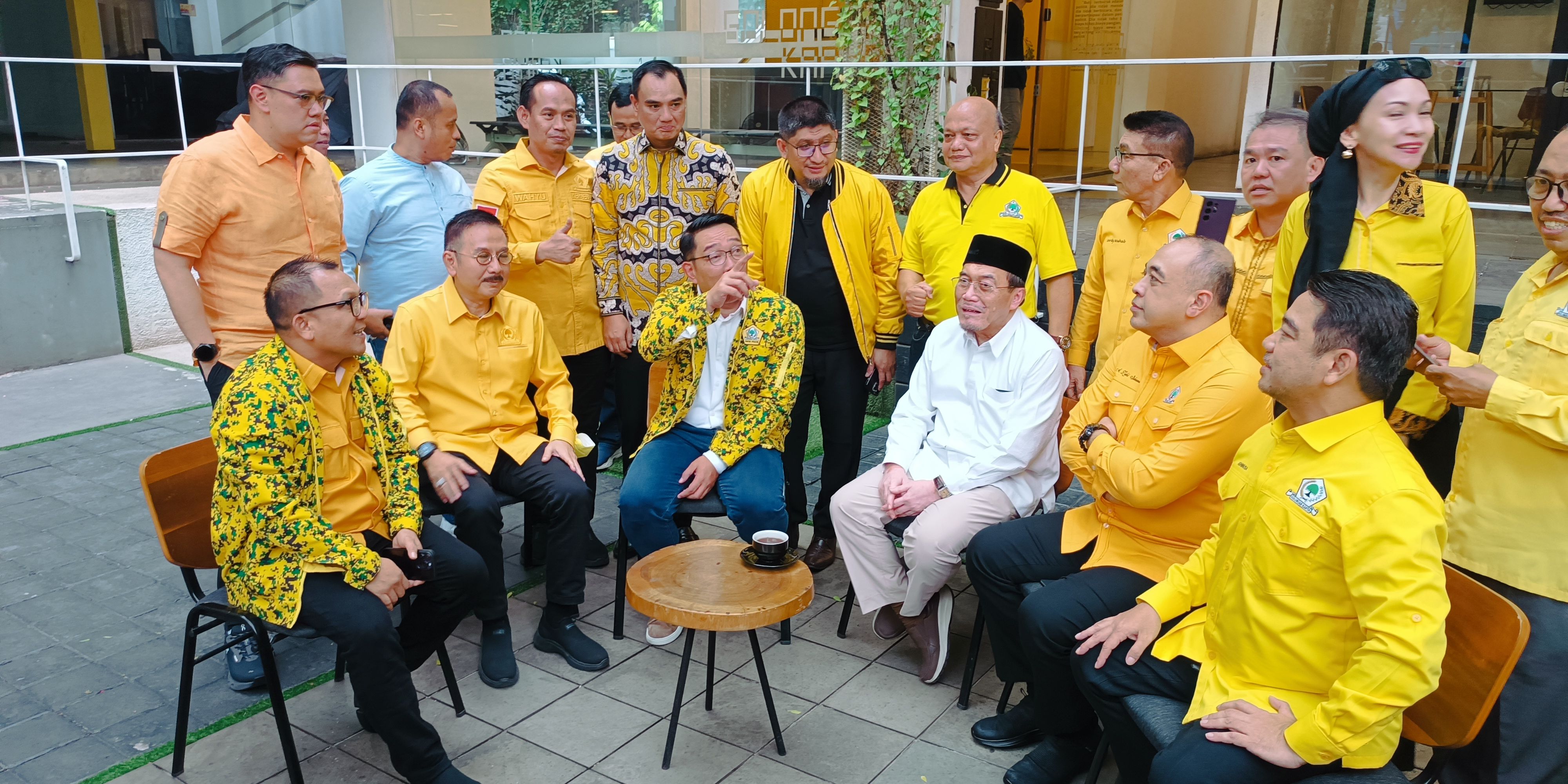 Anies Sambangi PDIP, Ridwan Kamil Singgung Kemenangan Melawan 3 Jenderal