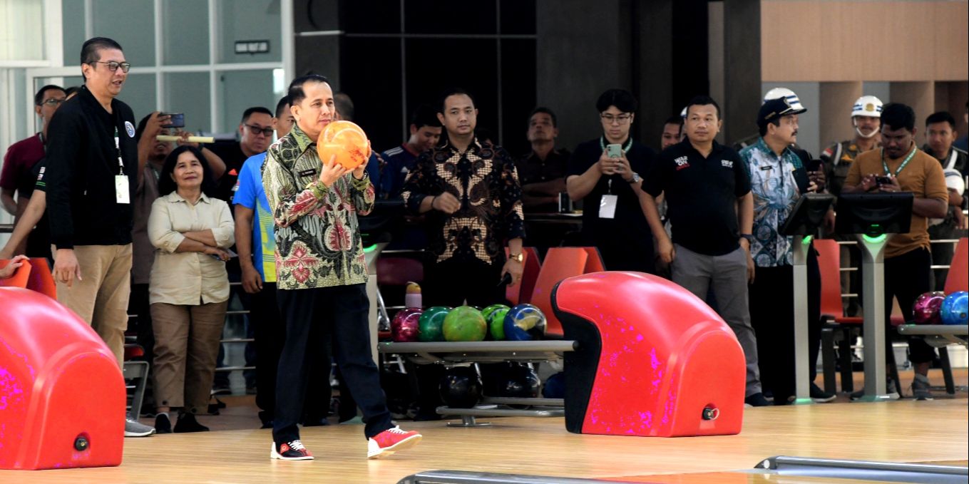 Cek Kesiapan PON XXI, Pj Gubernur Sumut Sambangi Venue Bowling hingga Karate