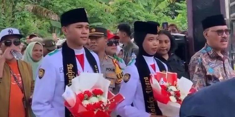 Viral, Ini Momen Penyambutan Fifandra Ardiansyah & Aprillya Putri Paskibraka Nasional Asal Halmahera Barat