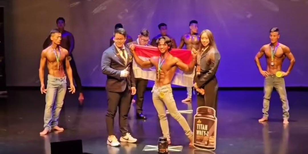 Badan Kekar Berotot, Pedangdut Rizki dan Ridho Juara 1 Kompetisi Binaraga di Singapura