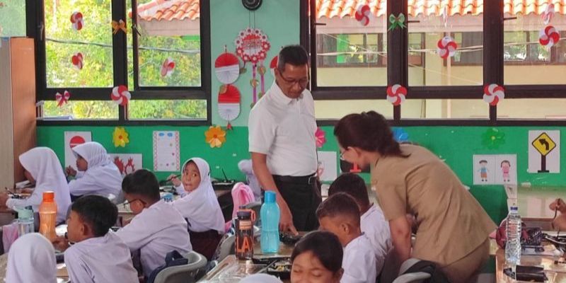 Heru Sebut Menu Makanan Bergizi Gratis Murid SD di Jakarta Kisaran Rp25.000 per Porsi