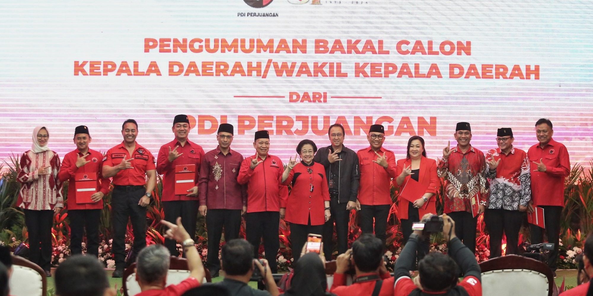 VIDEO: PDIP Usung Andika-Hendi Pilkada Jateng & Airin-Sumardi Pilkada Banten