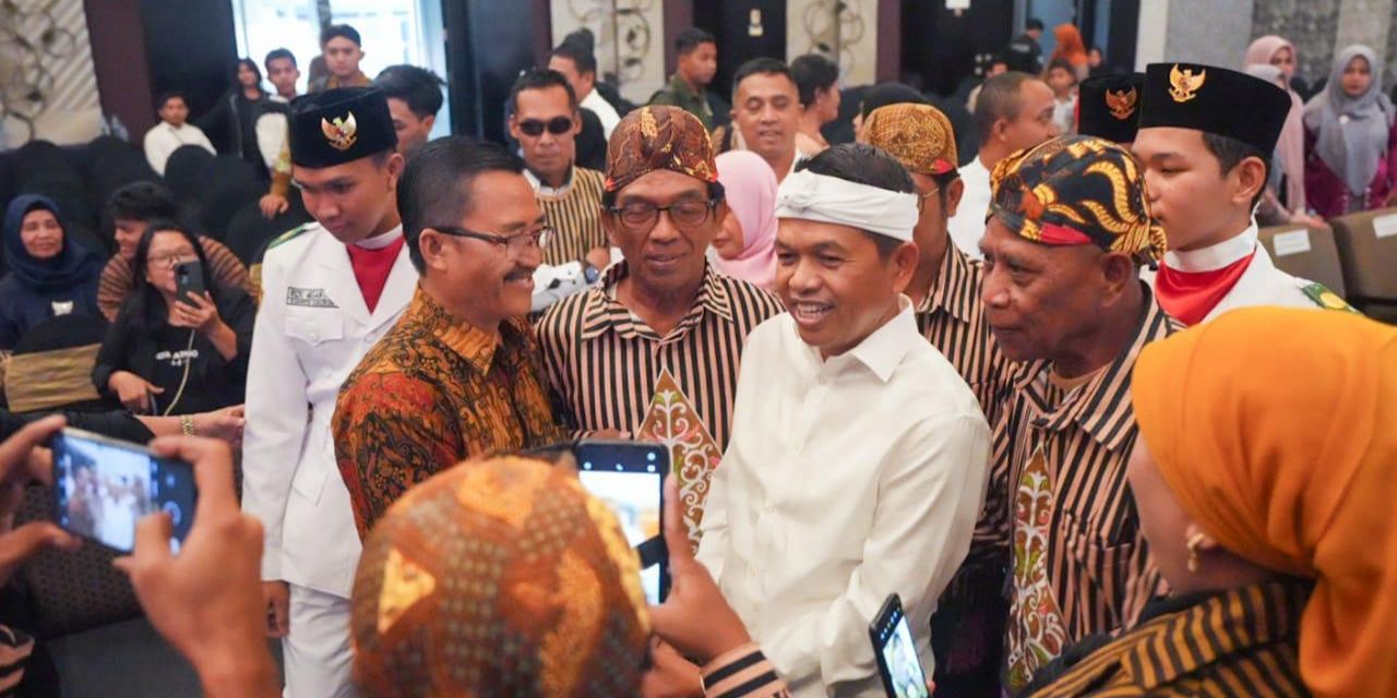 Resmi Beri Dukungan, Golkar Daftarkan Pasangan Dedi Mulyadi-Erwan ke KPUD Jabar Sore ini